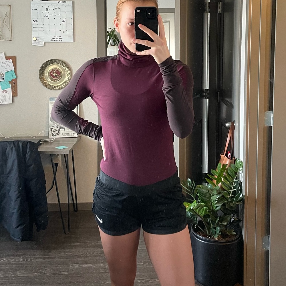 Lululemon two toned bodysuit